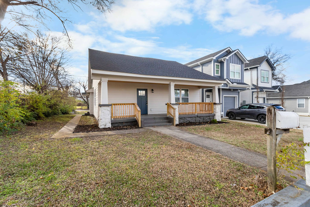 1405 14th Ave N, Nashville, TN